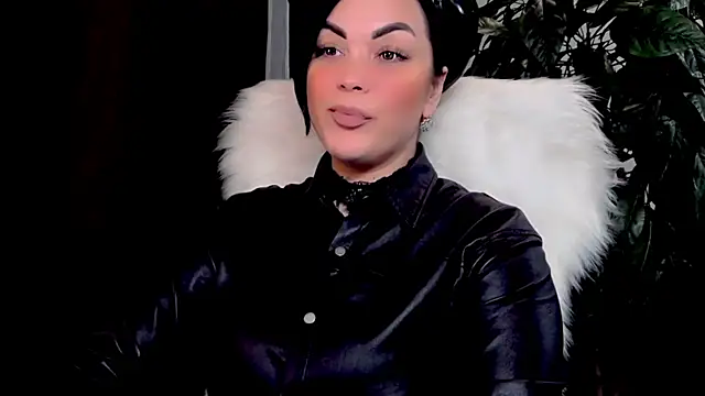 QueenOfUrKink online show from 02.12.26