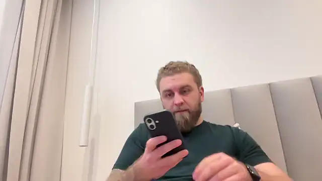 Bear bear  online show from 03.11.26