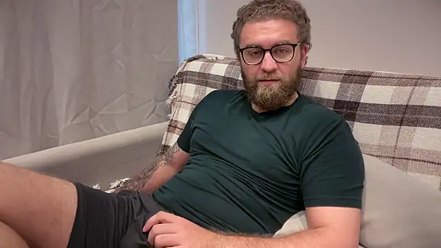 Bear bear  online show from 06.16.26
