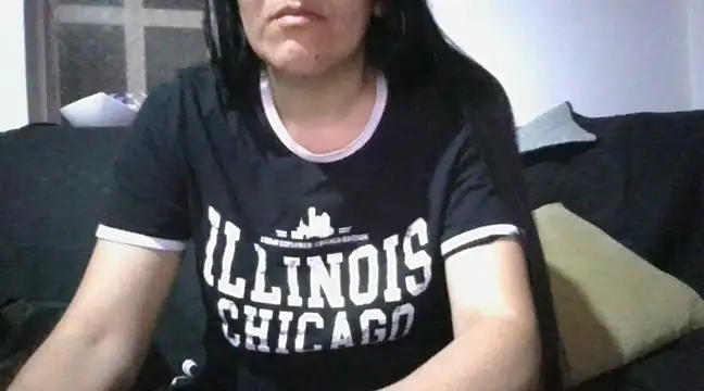 Snapshot of RAYA_1 chatting on 03.10.25 RAYA 1 online show from 03.10.25