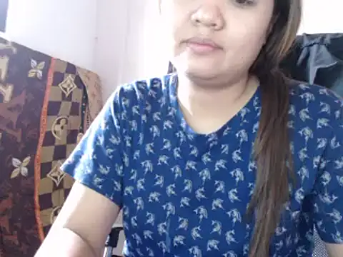 xTheLastVIRGINx online show from 12.12.24