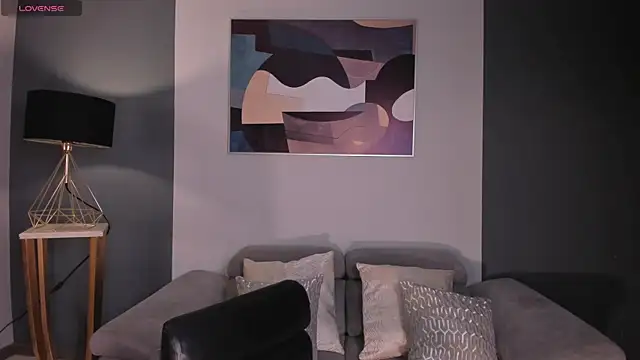 Snapshot of JuanitaClay chatting on 02.16.25 JuanitaClay online show from 02.16.25