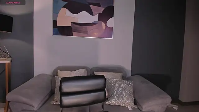 Snapshot of JuanitaClay chatting on 02.17.25 JuanitaClay online show from 02.17.25