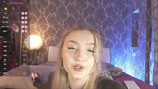 Snapshot of MiaMiaMeow chatting on 02.27.26 MiaMiaMeow online show from 02.27.26