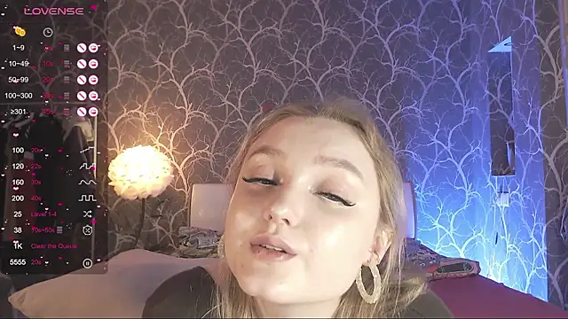 Snapshot of MiaMiaMeow chatting on 03.14.26 MiaMiaMeow online show from 03.14.26