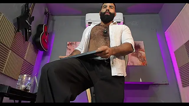 BeardAndrew online show from 03.20.25