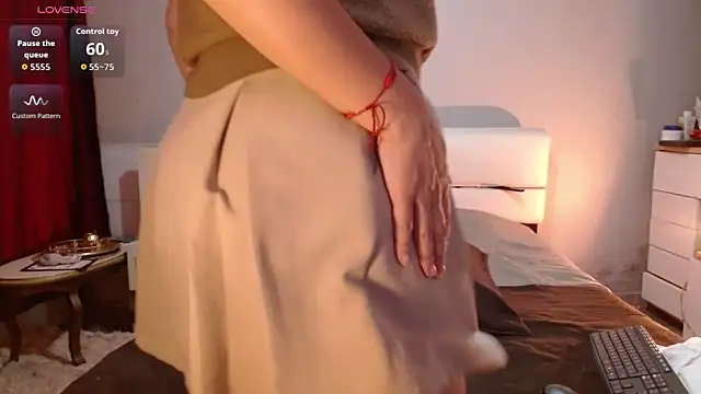 Freyja soh online show from 02.15.26