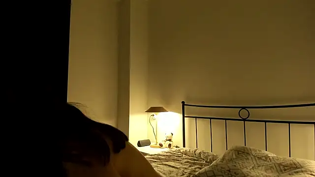 julias tapes online show from 02.12.25