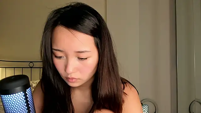 julias tapes online show from 02.12.25