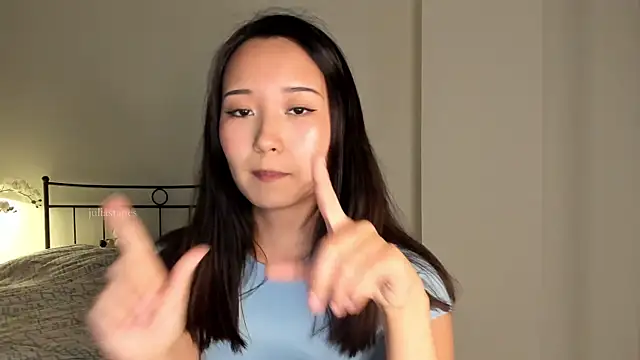 julias tapes online show from 02.28.25