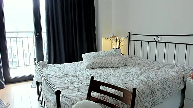 julias tapes online show from 03.18.25