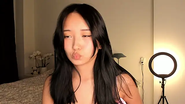 julias tapes online show from 03.21.25