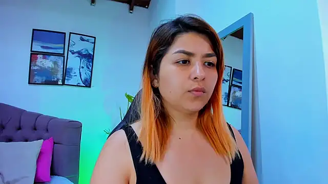 Snapshot of Gretta_Queen chatting on 02.11.25 Gretta Queen online show from 02.11.25