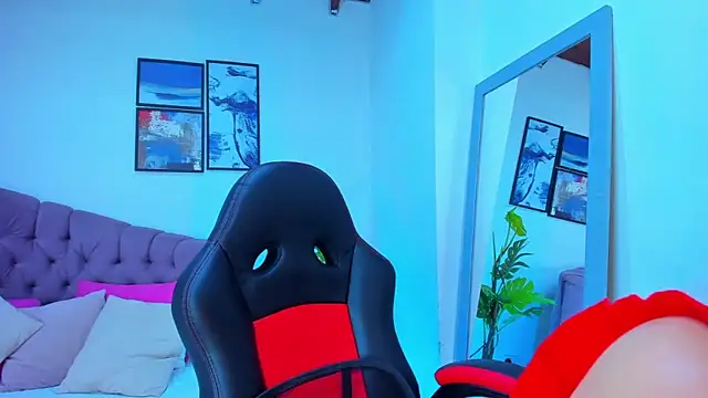 Snapshot of Gretta_Queen chatting on 03.03.25 Gretta Queen online show from 03.03.25