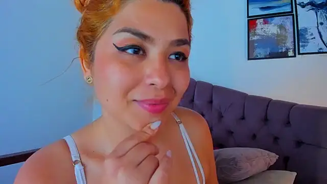 Snapshot of Gretta_Queen chatting on 03.12.25 Gretta Queen online show from 03.12.25