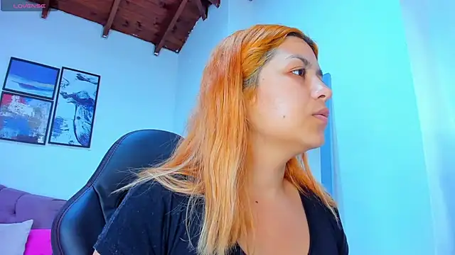 Snapshot of Gretta_Queen chatting on 03.20.25 Gretta Queen online show from 03.20.25