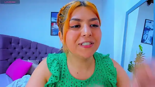 Snapshot of Gretta_Queen chatting on 03.21.25 Gretta Queen online show from 03.21.25