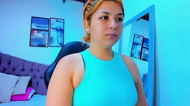 Snapshot of Gretta_Queen chatting on 03.22.25 Gretta Queen online show from 03.22.25