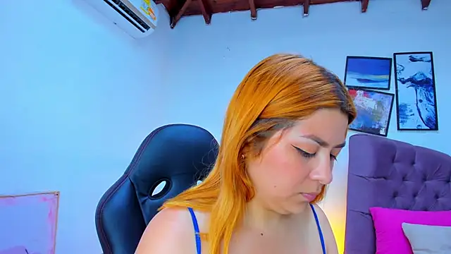 Snapshot of Gretta_Queen chatting on 09.15.25 Gretta Queen online show from 09.15.25