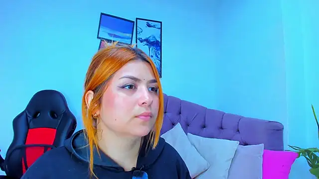 Snapshot of Gretta_Queen chatting on 09.18.25 Gretta Queen online show from 09.18.25