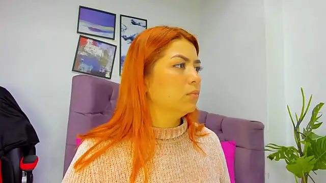 Snapshot of Gretta_Queen chatting on 10.10.25 Gretta Queen online show from 10.10.25