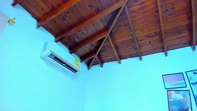 Snapshot of Gretta_Queen chatting on 11.18.25 Gretta Queen online show from 11.18.25