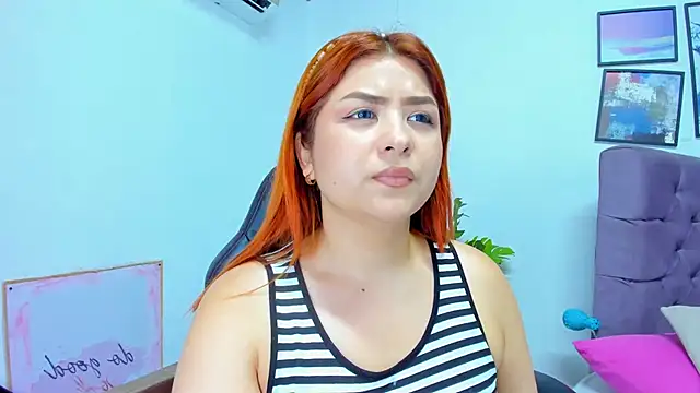 Snapshot of Gretta_Queen chatting on 11.21.25 Gretta Queen online show from 11.21.25