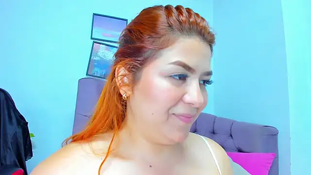 Snapshot of Gretta_Queen chatting on 11.28.25 Gretta Queen online show from 11.28.25