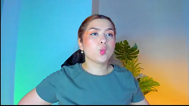 Snapshot of Gretta_Queen chatting on 05.25.26 Gretta Queen online show from 05.25.26