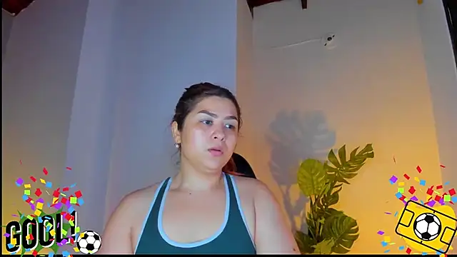 Snapshot of Gretta_Queen chatting on 06.25.26 Gretta Queen online show from 06.25.26