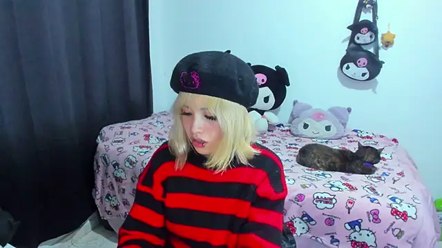 Akane-Mou online show from 10.25.25