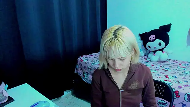 Akane-Mou online show from 03.17.26