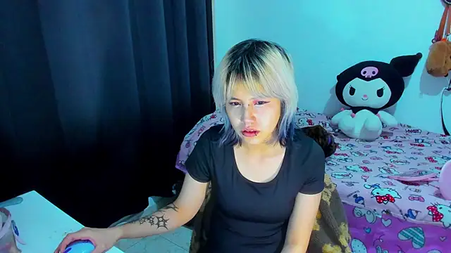 Akane-Mou online show from 07.25.26