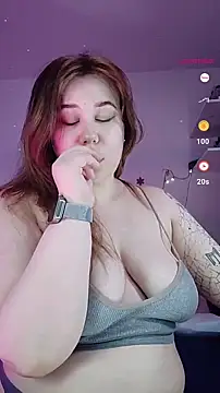 Snapshot of cutenessa chatting on 01.17.26 cutenessa online show from 01.17.26