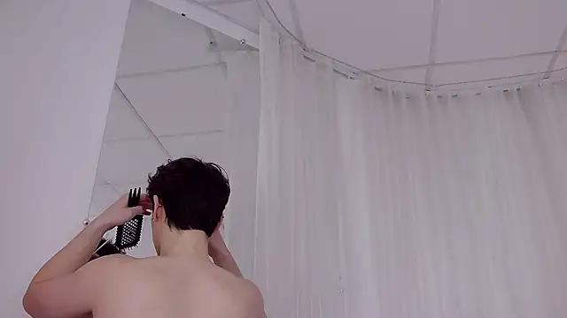 RobbyCharming online show from 02.21.26