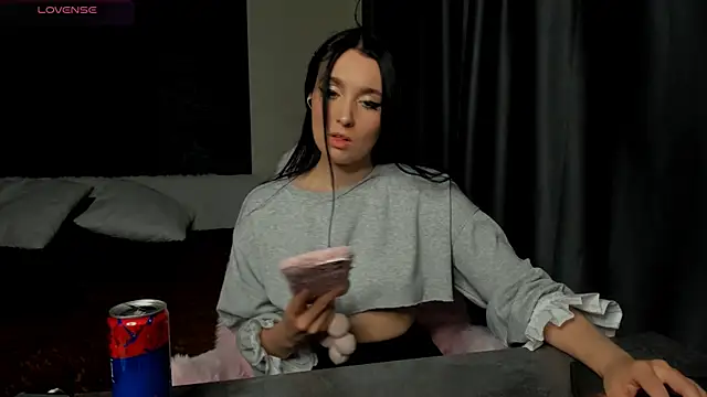ariel aspen online show from 07.17.26