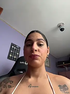 Snapshot of charlotte_stevenss_ chatting on 08.06.26 charlotte stevenss online show from 08.06.26