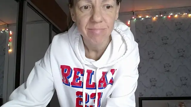 Snapshot of Popppka chatting on 02.19.26 Popppka online show from 02.19.26