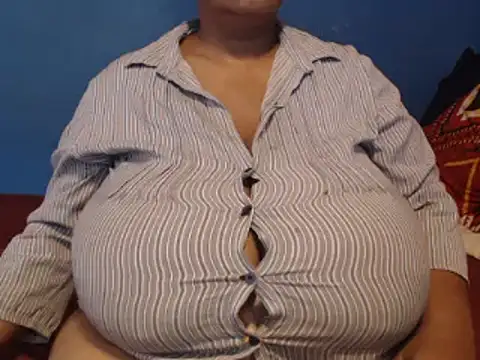 CUTEFIRMMELONSS online show from 01.31.25