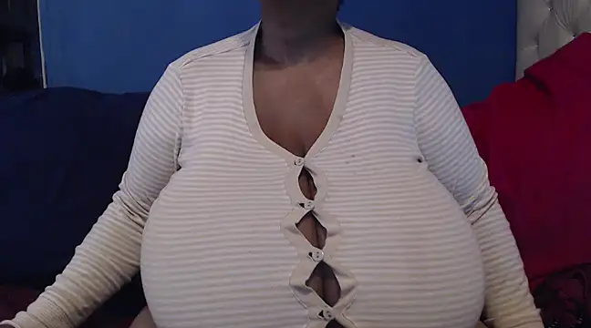 CUTEFIRMMELONSS online show from 03.07.25