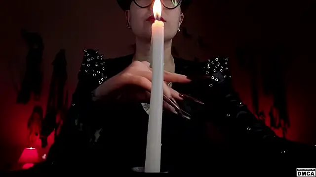 Snapshot of Amanita__Pantherina chatting on 11.11.25 Amanita Pantherina online show from 11.11.25