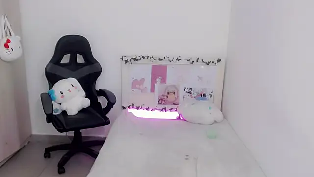 Youlittlepervertt  online show from 01.07.25