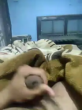 Snapshot of Deshilund9 chatting on 12.12.24 Deshilund9 online show from 12.12.24