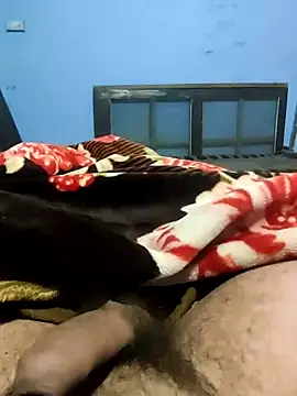 Snapshot of Deshilund9 chatting on 01.14.25 Deshilund9 online show from 01.14.25