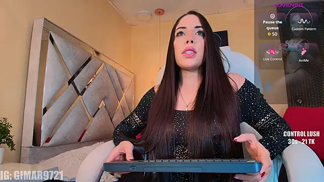 marcela Davila online show from 04.26.26