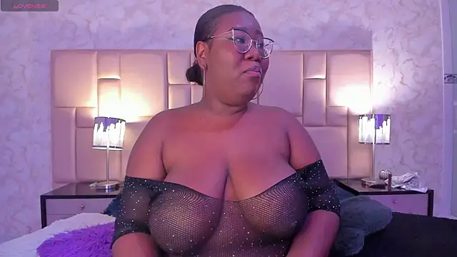 Darnellqueen online show from 12.09.24