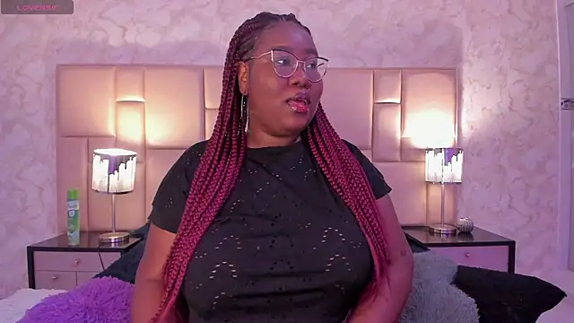 Darnellqueen online show from 01.08.25