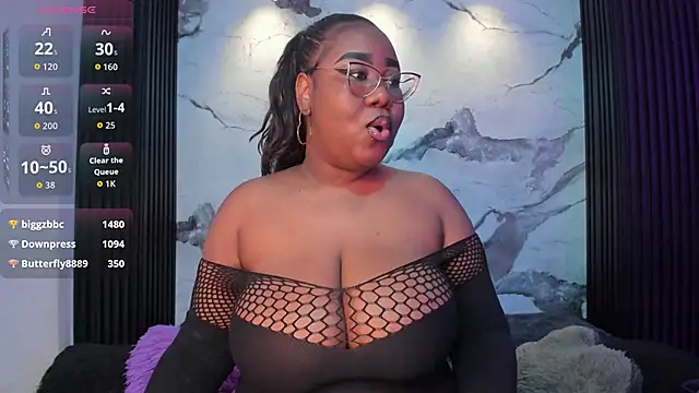 Darnellqueen online show from 04.23.26