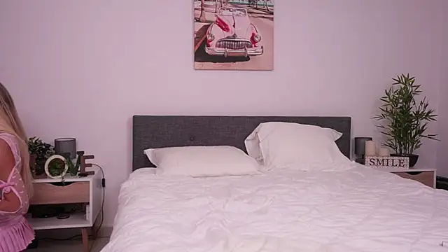 Snapshot of Bella_Twine chatting on 03.21.25 Bella Twine online show from 03.21.25