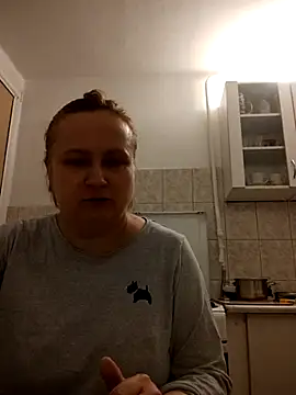 Snapshot of She-devilx chatting on 01.13.25 She-devilx online show from 01.13.25